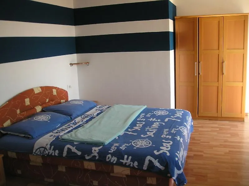 Apartments Eni Lovran