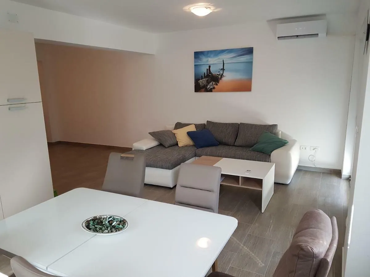 Apartments Eni Lovran Croatia