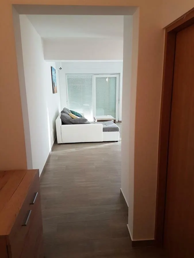 Apartments Eni Lovran