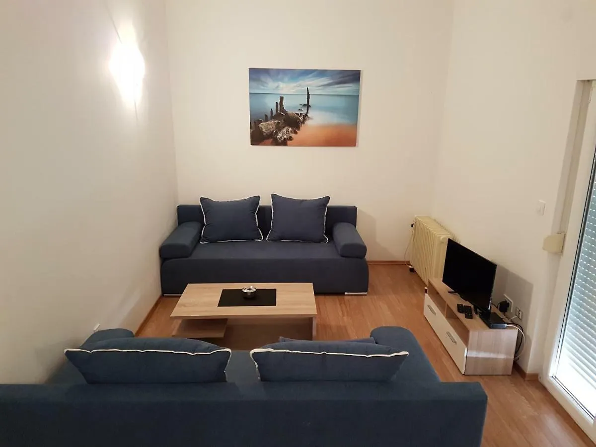 Apartments Eni Lovran