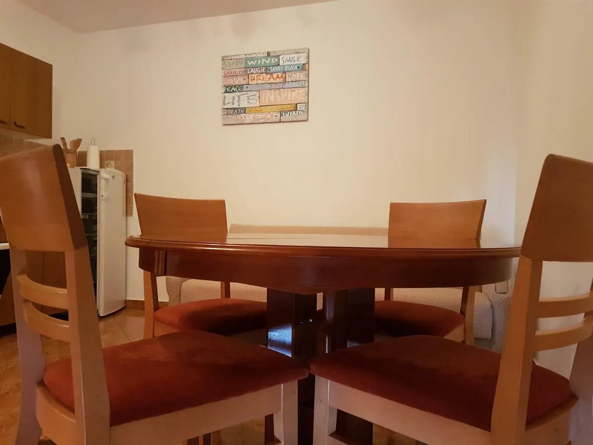 Apartments Eni Lovran