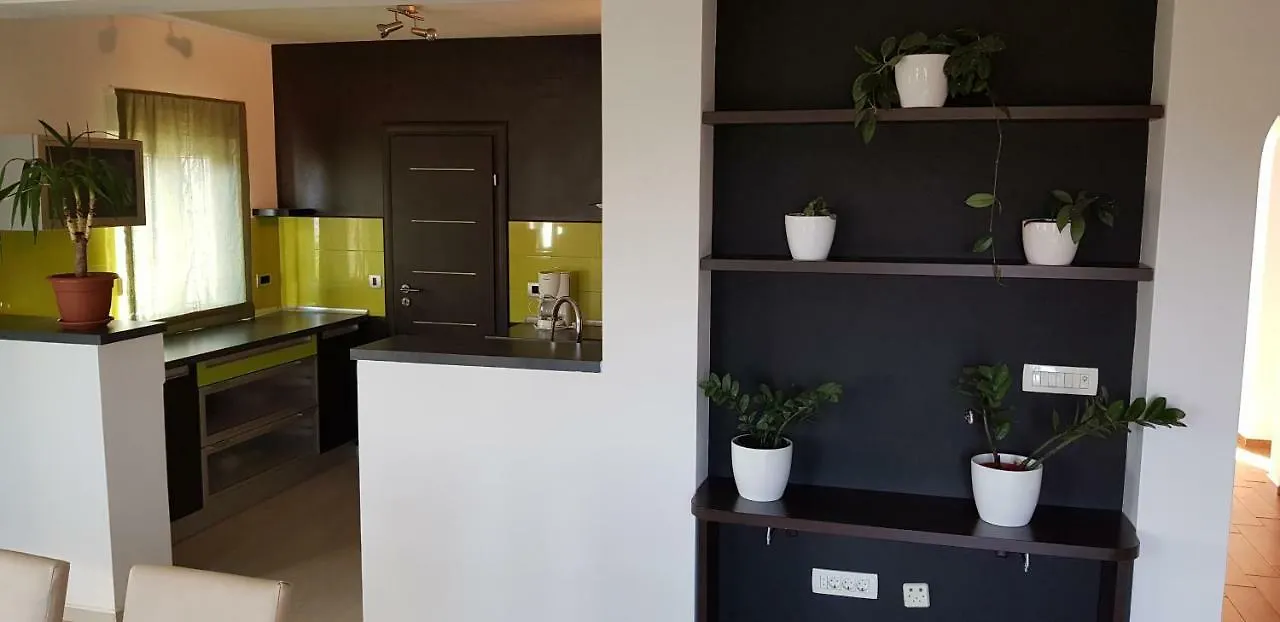 Apartments Eni Lovran